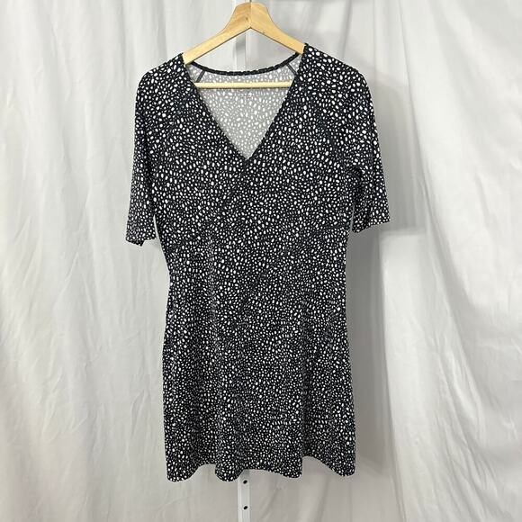 Title Nine Dress Medium Sayonara Cafe Sleeve Dots Black White - Picture 1 of 10
